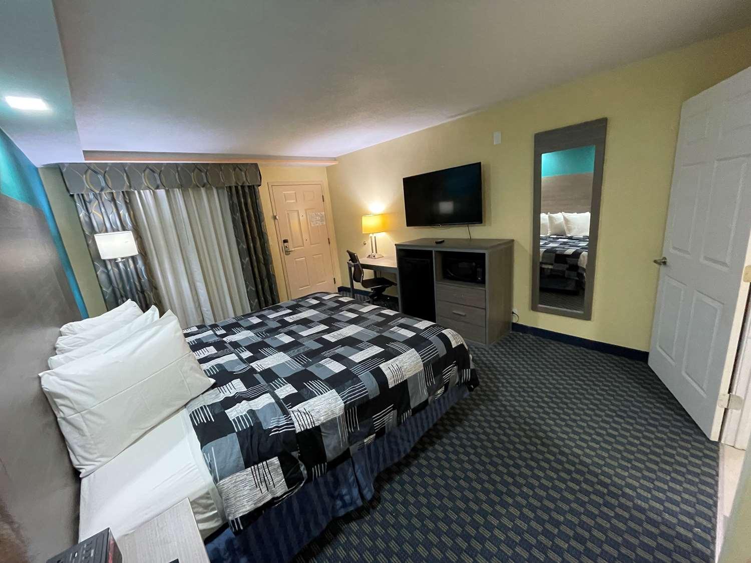 Surestay Plus Hotel By Best Western Odessa Exterior photo