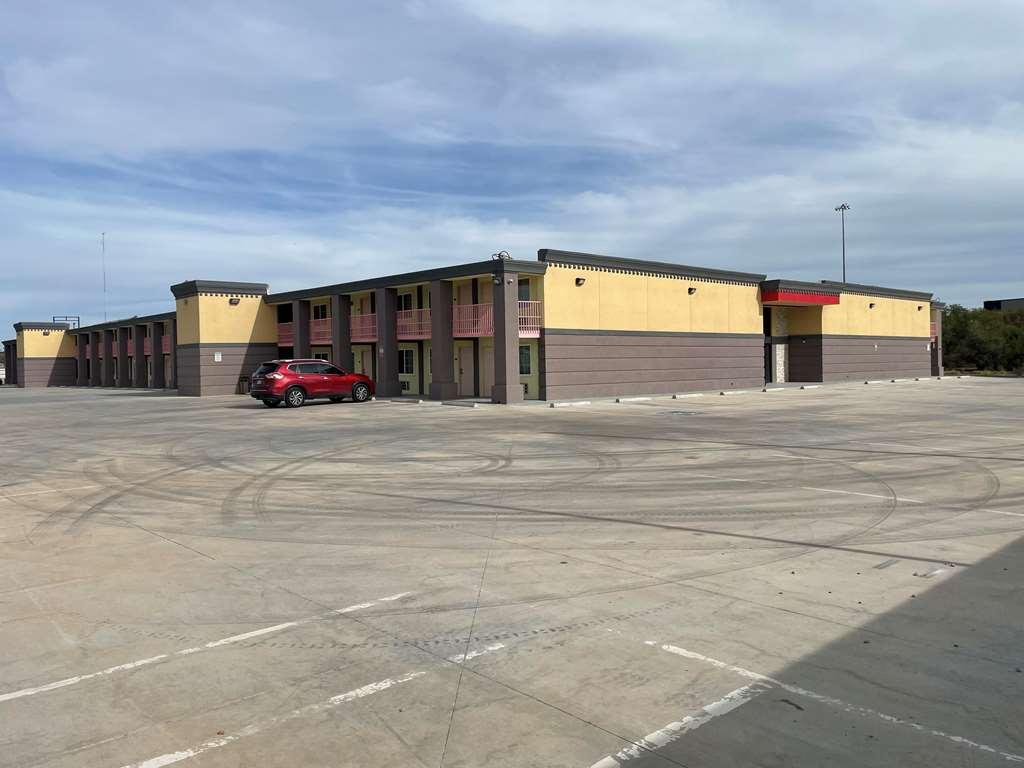 Surestay Plus Hotel By Best Western Odessa Exterior photo